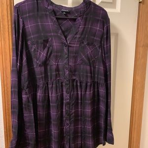 Hi low plaid blouse
